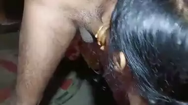 Desi Bhabhi sucking uncut Indian dick