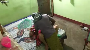 Sahu bhabhi ko Pados ke dewar ne jor jor se pela