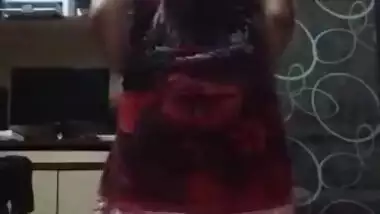 Big Ass mumbai aunty nude strip dance