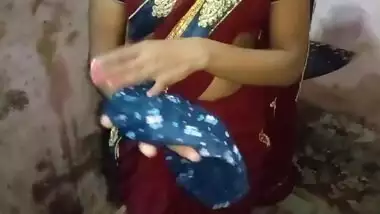Indian girl fast time saree sex,Indian bhabhi video