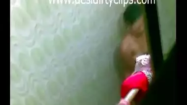 College girl Dipa hot bath free porn video