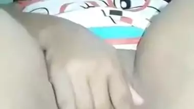 Super hot girl masturbating