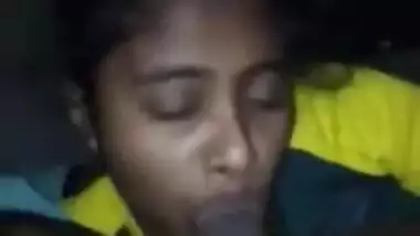 Desi XXX girlfriend giving a sloppy blowjob to her boyfriend MMS
