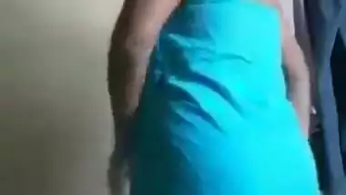 Desi aunty chetana exposing to her bf