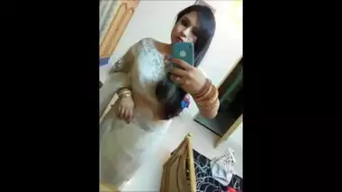 Sexy Indian Girls Pics