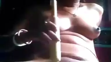 Horny Dehati wife masturbating pussy on selfie cam