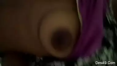 Exclusive- Hot Look Desi Girl Showing Her Boobs And Pussy