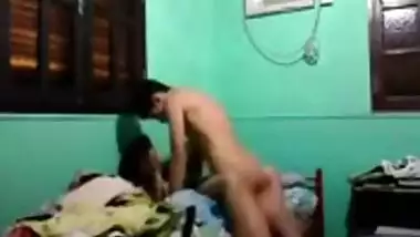 Desi Girl Fuck In Room With Boyfriend