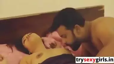 Bangali Bhabhi Ke Ghar Me Ghuskar Chudai