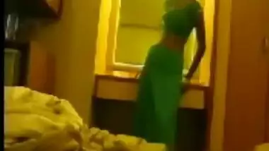 Indian sex MMS of a South Indian married woman