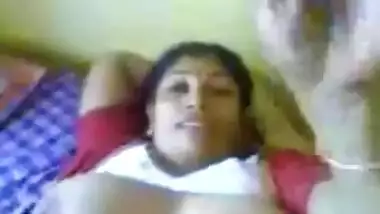 South Indian Kerala Aunty's HUGE Boobs and PUSSY