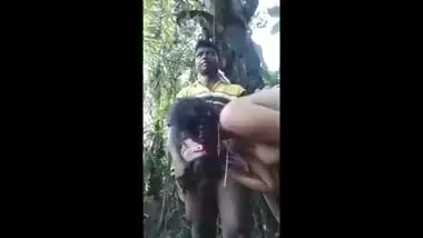 Muslim Uncle drilling a horny lady in forest