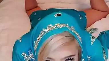 Hot Pakistani Tiktok Slut Orgasm With Indian Aunty