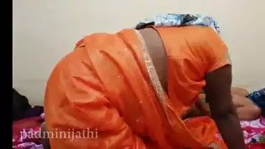 Tamil aunty round sex by hostel mate