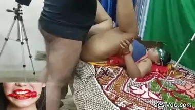 Trivandram busty housewife spread her legs wide