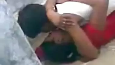 Desi Colg Lovers Sex in Open Secretely Recorded by Classmates wid Audio