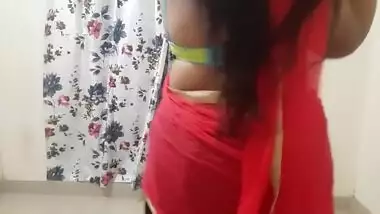 Notty Indian Getting Ready For Her Sex Night
