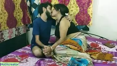 Lustful dude comforts his new Desi stepmom and fucks her XXX pussy