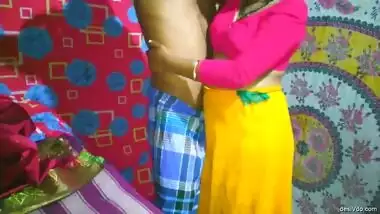 Desi village wife sex in Saree