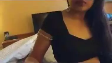black sari giving blowjob