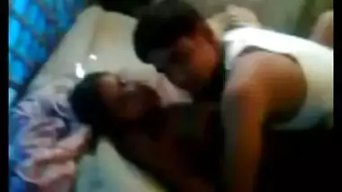 Indian Sanju Fucking Girlfriend In Boys Hostel