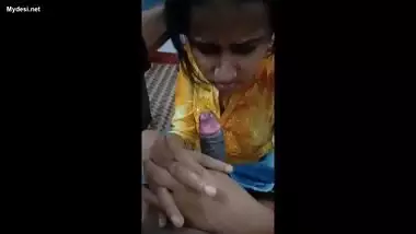 Cute indian girlfriend blowjob