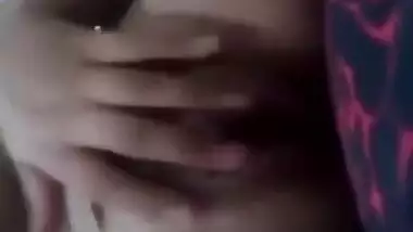 Desi indian babe nude selfie