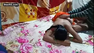 Desi village bhabi lolita sing nice fucking with her devar