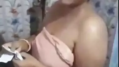 Desi sexy bhabi bath & devar make video