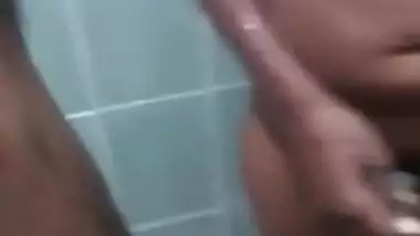 Tamil bhabi Blowjob and Bathing