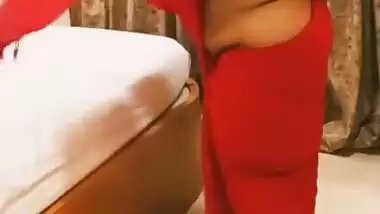 Indian Bbw Girlfriend Saree Striptease For Her Boyfriend Night Show Bbw Fucked