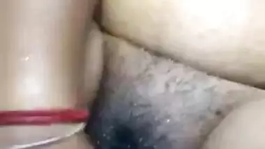 Slutty Bangla wife in nature's garb fur pie masturbation video