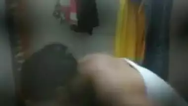 Sexy Desi Bhabhi Bathing