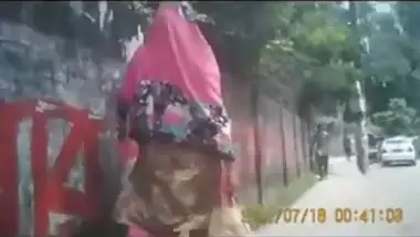 Bangladeshi Street Booty