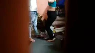 Bhabhi boob sucking hidden sex viral MMS