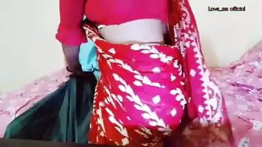 Newly married Indian Girl Mili Hardcore Honeymoon First Night Sex and creampie - Hindi Audio