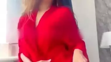 RED HOT CHILLY POONAM PANDEY HOT SEXY TEASE ONLYFANS