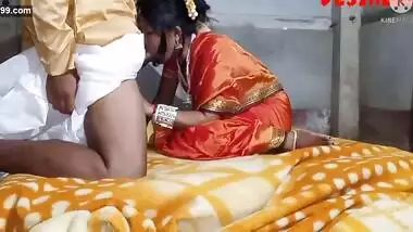 Newly married Desi Village couple hard sex