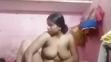 Village Bhabhi Masturbating