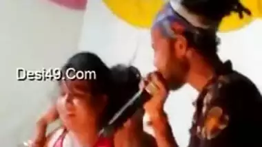 Nasty Indian mom reveals boobs and dances in front of guests