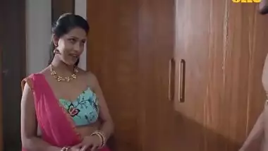 Super Hot Desi Women Fucked In Room