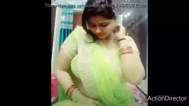 Big Tits Bhabhi Live