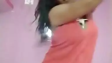 Desi Horny aunty teasing in underskirt