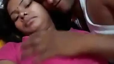 Desi couple boobs exposed n sucked