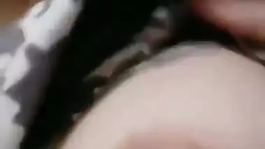 Beautiful Pakistani girl boob show selfie leaked