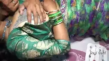 Agra mai saas aur damaad ke chudai ki Hindi xxx video