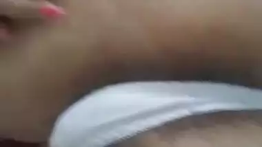 Hairy pussy of Indian college girl