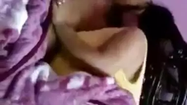 Chunky Bhabhi sex movie with her neighbour