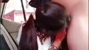 Indian cheating wife caught fucking in the car after date! Desi mms sex