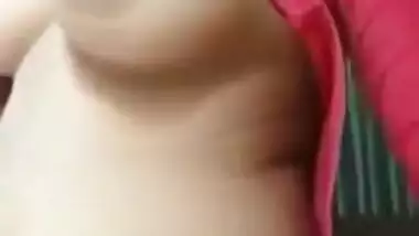 Desi village girl sexy boobs